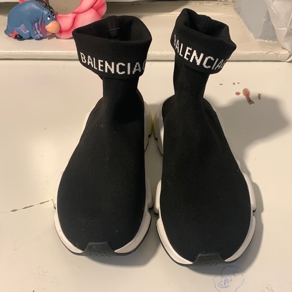 Balenciaga shoes - Picture 1 of 8